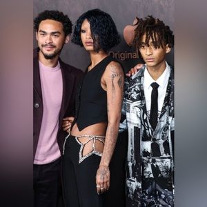 DIVORCE CLEARANCE-TAKING OFFERS Y2K Bebe Vest